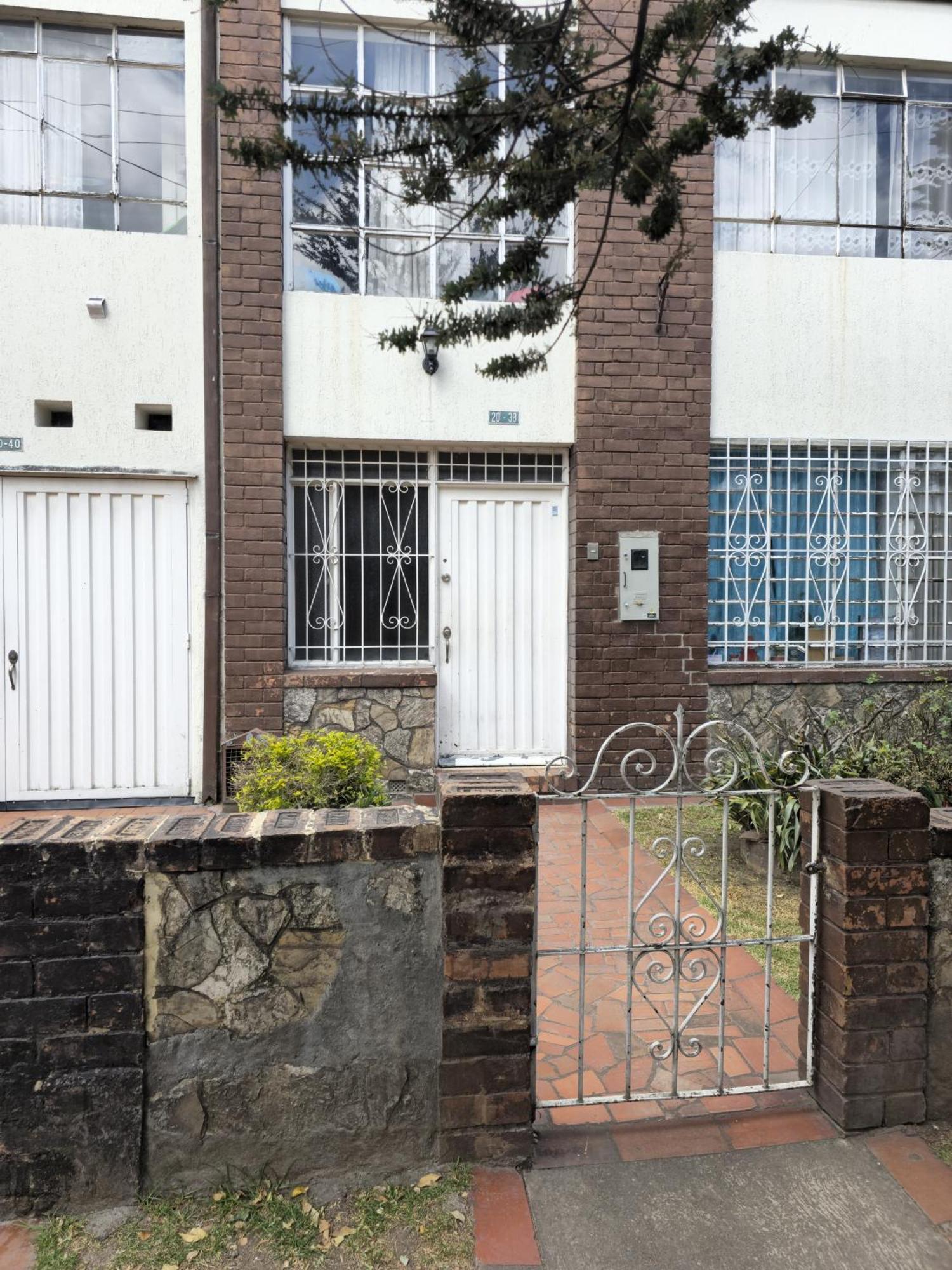 Casa En Bogota Ubicada En Zona Central Екстериор снимка